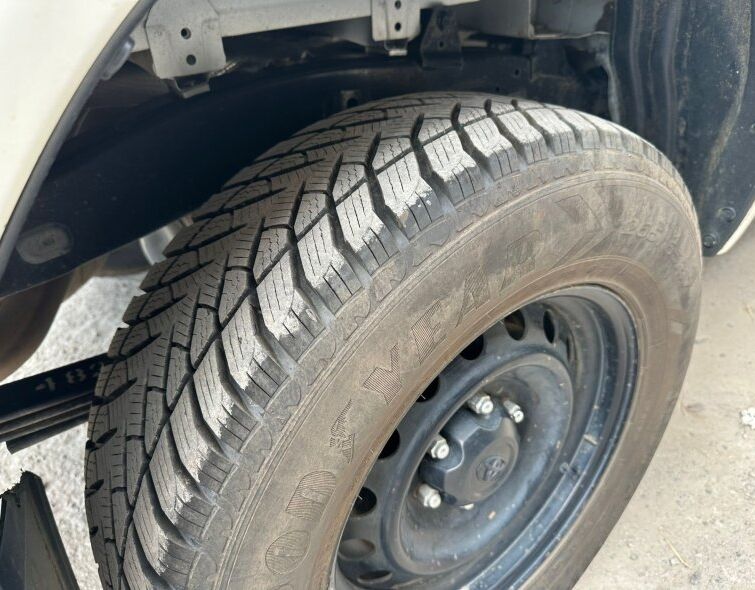 TOYOTA  HILUX DOUBLE CAB GX 4x4